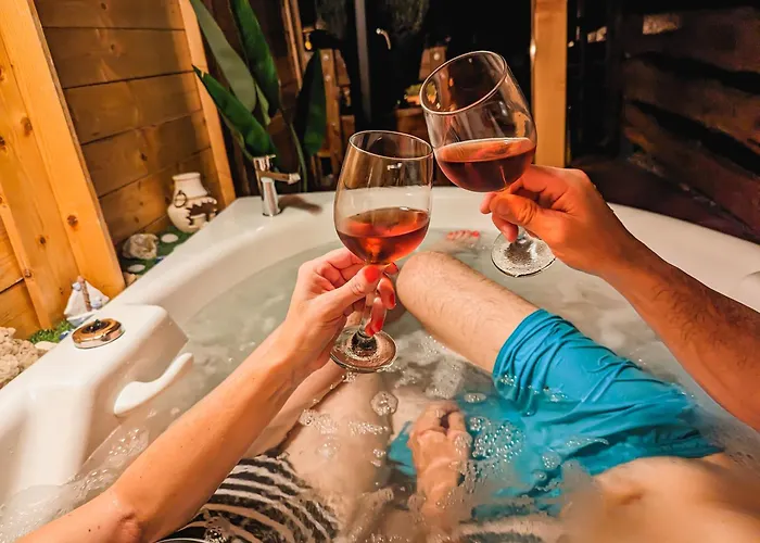 Kis Fakucko, Balatonhoz Koezel דירה Soly