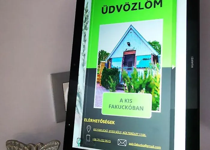 Kis Fakucko, Balatonhoz Koezel Soly